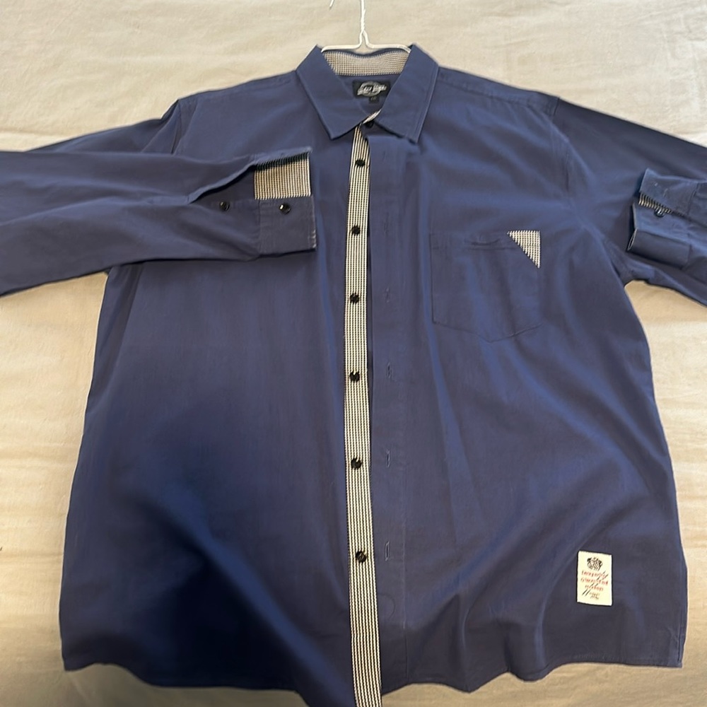 Size xxl casual shirt blue only dry cleaned